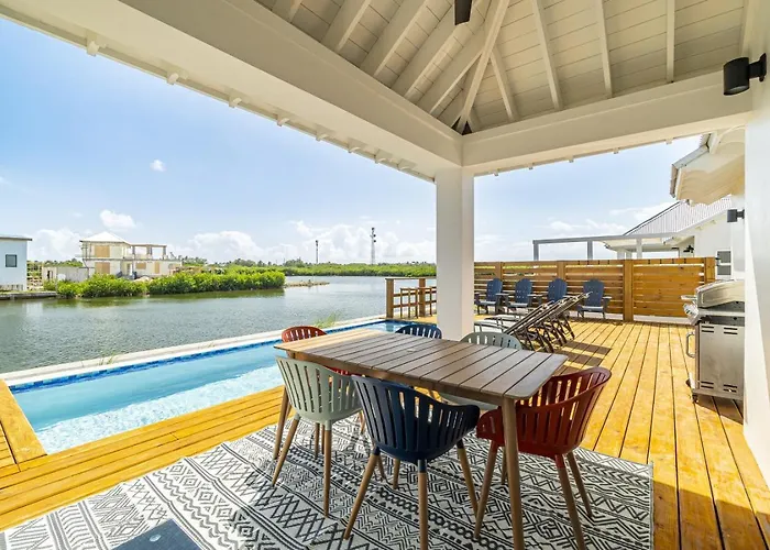 Villa Camey's House And Mistico Club Boat Shuttle San Pedro (Ambergris Caye)